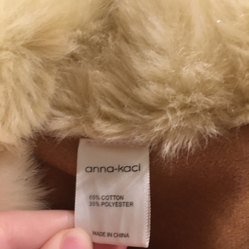 Coat - Picture 3 of 3